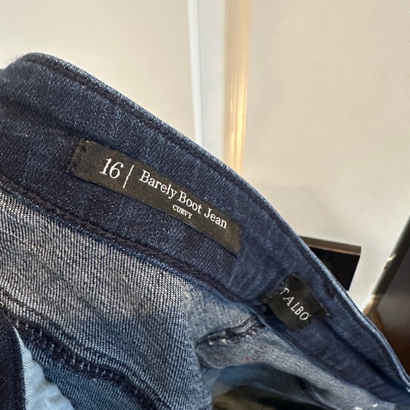 Talbots Barely Boot Jeans 16 Curvy Dark Rinse Excellent! - Picture 6 of 10